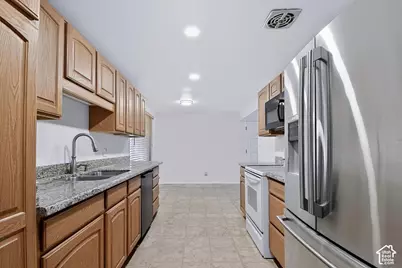 1021 E 5290 S, Murray, UT 84117 - Photo 11