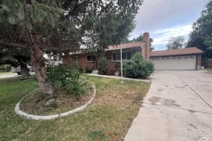 7112 S 2780 E, Cottonwood Heights, UT 84121 - Photo 1