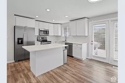 3339 W Meadowbrook Cir S, West Valley, UT 84119 - Photo 11