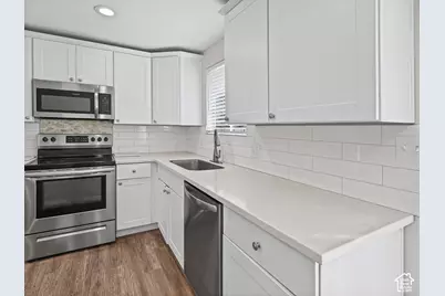 3339 W Meadowbrook Cir S, West Valley, UT 84119 - Photo 13