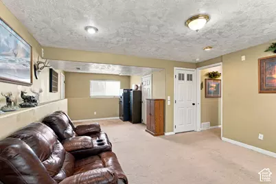 5791 S 3975 W, Roy, UT 84067 - Photo 11