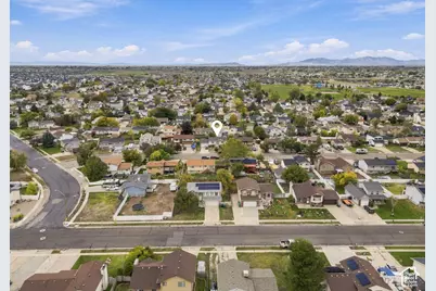 5791 S 3975 W, Roy, UT 84067 - Photo 45