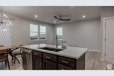 2367 W Wysteria Dr, Mapleton, UT 84664 - Photo 5
