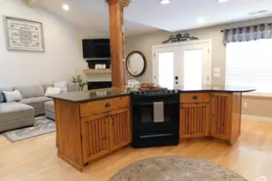 46 White Barn Dr, Pleasant View, UT 84414 - Photo 11