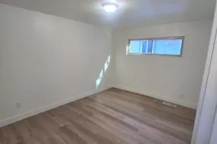 412 N 1250 W, Clearfield, UT 84015 - Photo 9