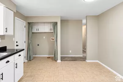 262 E 8375 S, Sandy, UT 84070 - Photo 11