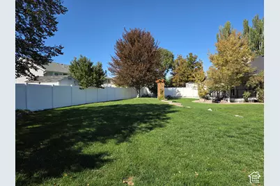 7632 S Park Village Dr, West Jordan, UT 84081 - Photo 65