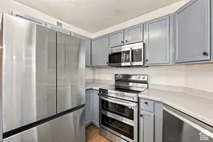 1434 W Brunello, Bluffdale, UT 84065 - Photo 11