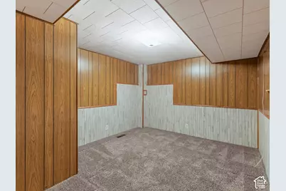 750 E 200 S, Centerville, UT 84014 - Photo 21
