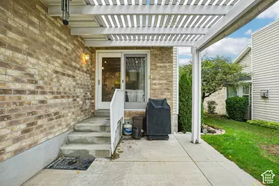 136 W Hidden Hollow Cir, Orem, UT 84058 - Photo 25