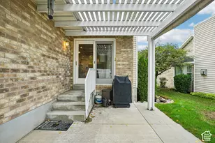136 W Hidden Hollow Circle, Orem, UT 84058 - Photo 25