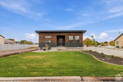 280 E 200 S, Gunnison, UT 84634 - Photo 3