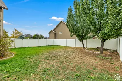 182 W Hancock Cir, North Ogden, UT 84404 - Photo 33