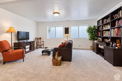 132 N 200 E, Orem, UT 84057 - Photo 11