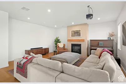 686 W Blue Mountain Dr Dr, Saratoga Springs, UT 84045 - Photo 19