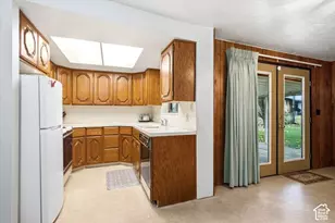 268 W 550 N, Clearfield, UT 84015 - Photo 9