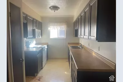 47 W San Rafael Ct S, West Jordan, UT 84088 - Photo 7