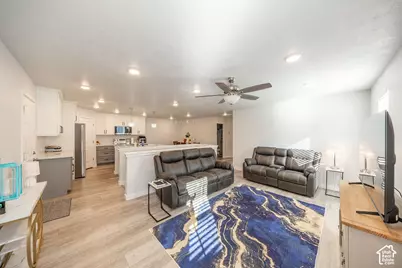 1646 N 160 E, Orem, UT 84057 - Photo 9