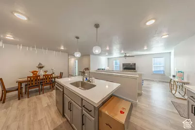 1646 N 160 E, Orem, UT 84057 - Photo 17
