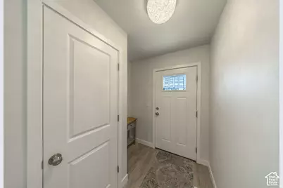 1646 N 160 E, Orem, UT 84057 - Photo 7