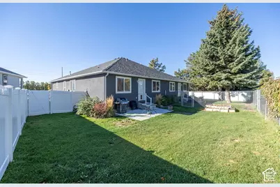 1642 N 160 E, Orem, UT 84057 - Photo 33