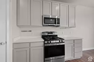 2389 W Wysteria Dr, Mapleton, UT 84664 - Photo 5