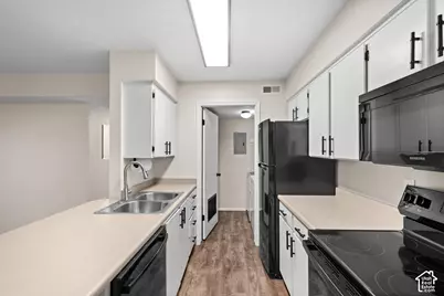 2095 S Main St #12, Bountiful, UT 84010 - Photo 7