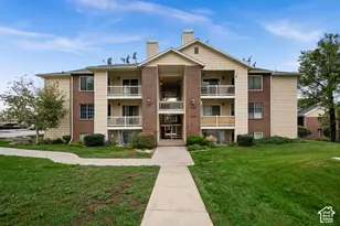 2095 S Main St, Bountiful, UT 84010 - Photo 1