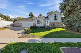 102 E 1150 N, Layton, UT 84041 - Photo 1