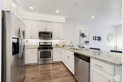 986 W Cyan Valley Way S, Bluffdale, UT 84065 - Photo 11