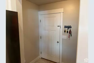 7895 N Secretariat Rd, Eagle Mountain, UT 84005 - Photo 9