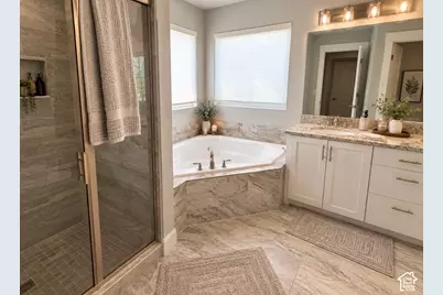 7895 N Secretariat Rd, Eagle Mountain, UT 84005 - Photo 11