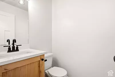 1029 N 2900 E, Layton, UT 84040 - Photo 15