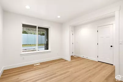 1029 N 2900 E, Layton, UT 84040 - Photo 5