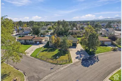 4759 W 3280 S, West Valley, UT 84120 - Photo 33