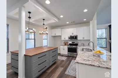 10643 S Wistful Way W, South Jordan, UT 84009 - Photo 5