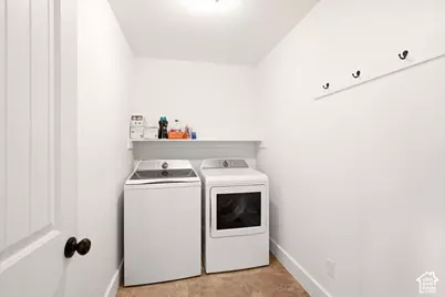 2628 W 2400 N, Farr West, UT 84404 - Photo 15