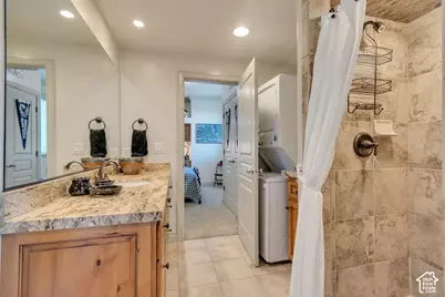 611 E 900 N, Kaysville, UT 84037 - Photo 25