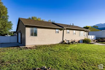 605 E Adams St, Layton, UT 84041 - Photo 33