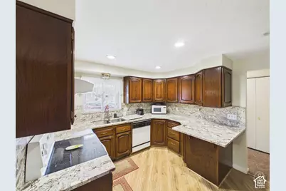 352 W 1115 N, Sunset, UT 84015 - Photo 5