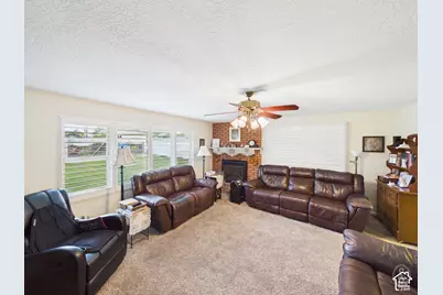 352 W 1115 N, Sunset, UT 84015 - Photo 9