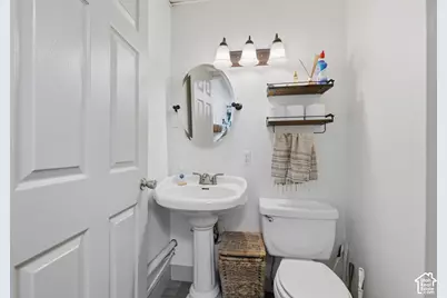 380 N Main St, Nephi, UT 84648 - Photo 13