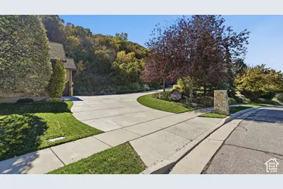 2459 E 8300 S, South Weber, UT 84405 - Photo 17