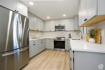 2111 N 900 W, Clinton, UT 84015 - Photo 7