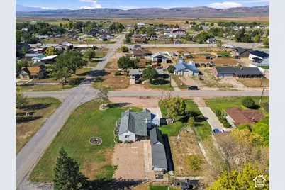 83 S 100 E, Levan, UT 84639 - Photo 9