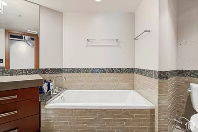 328 W 200 S #301, Salt Lake City, UT 84101 - Photo 15