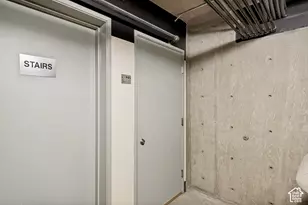 328 W 200 S, Salt Lake City, UT 84101 - Photo 21
