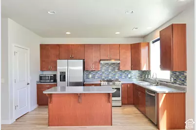 1773 W Parkview Dr, Syracuse, UT 84075 - Photo 5