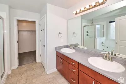 1773 W Parkview Dr, Syracuse, UT 84075 - Photo 15