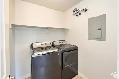 1773 W Parkview Dr, Syracuse, UT 84075 - Photo 31